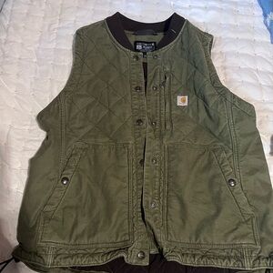 Carhartt Women’s  Green Quilted Vest with Pockets